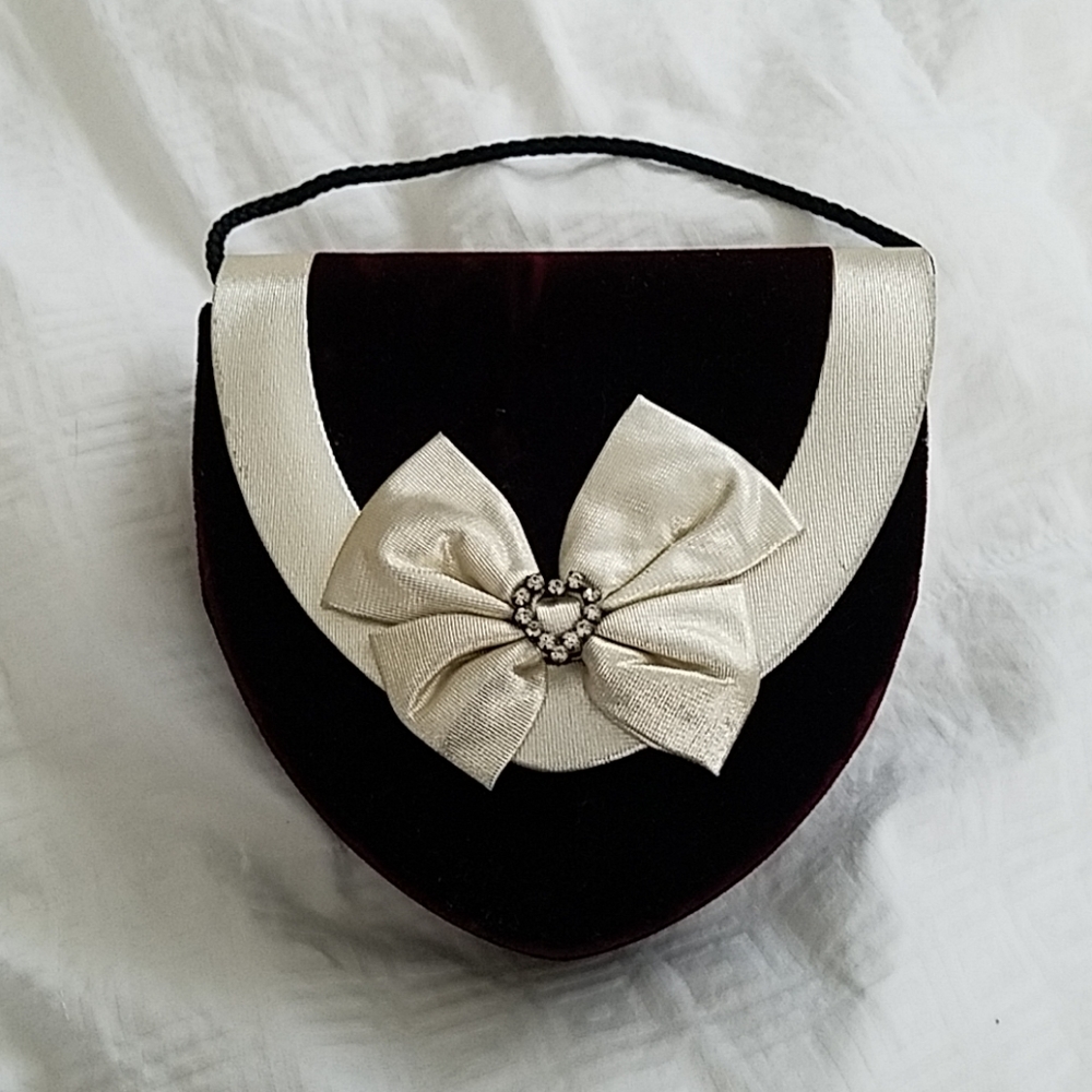 Purse - Picture 2 of 7